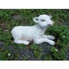 Petite chèvre couchée en résine 46 cm
