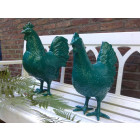 Poule de couleur en résine 38 cm