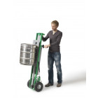 Gerbeur élévateur Tiller® électrique tout terrain avec accessoire pour fûts 75 kg - 855000704