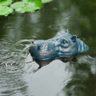 Fontaine de jardin à cracheur flottante hippopotame