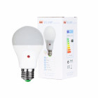 Ampoule led e27 a60 10w 220v 220 capteur crépusculaire - couleur eclairage au choix