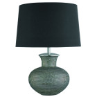 Lampe de table cosmopolitan, en étain avec abat-jour noir