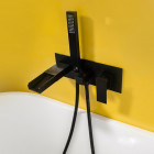 Robinet de baignoire encastré sophistiqué en noir solide avec douchette noir