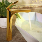 Robinet lavabo surélevé sophistiqué en laiton massif doré