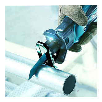 Scie sabre à batterie 18v 5,0ah li-ion course 13 mm djr183rte makita