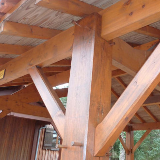 Abri voiture en bois charpente traditionnelle 3 voitures