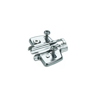 Embase cruciforme avec manchons à écartement et vis spéciales