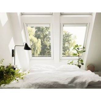 Fenêtre de toit à rotation GGL manuelle Confort WhiteFinish VELUX