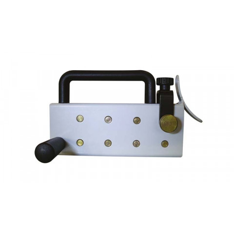 Outil pour réaliser les pinces à 180° avec hauteur ajustable