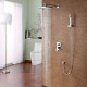 Robinet de douche moderne avec tête de douche en pluie 8" et pomme de douche