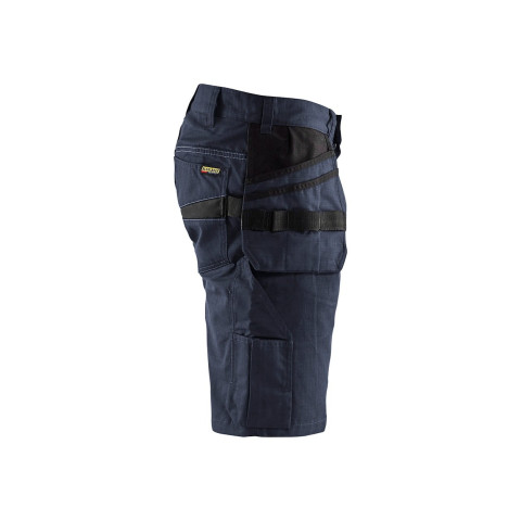 Short maintenance avec poches flottantes 14941330 - Couleur et taille au choix