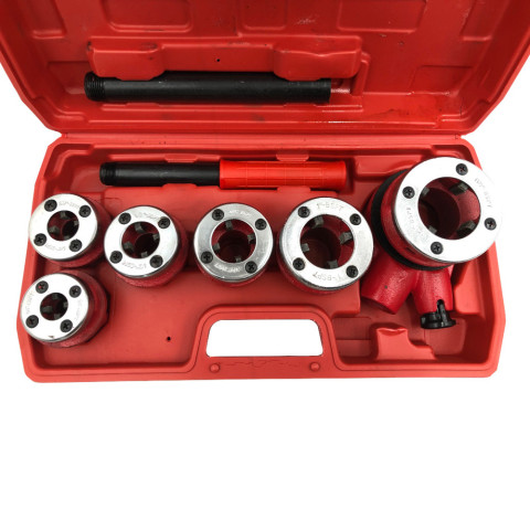 Coffret de 9 pcs filières 1/4", 3/8", 1/2", 3/4", 1", 5/4" spécial plombier - 623090 - beast