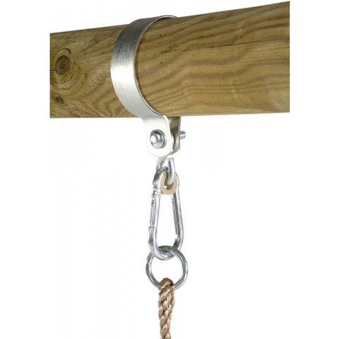 Portique en bois avec balançoire et face à face colobus