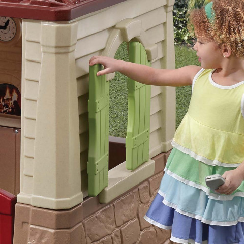 Cabane en plastique pour enfants neat & tidy